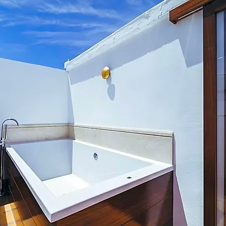 Ξενοδοχείο El Charco